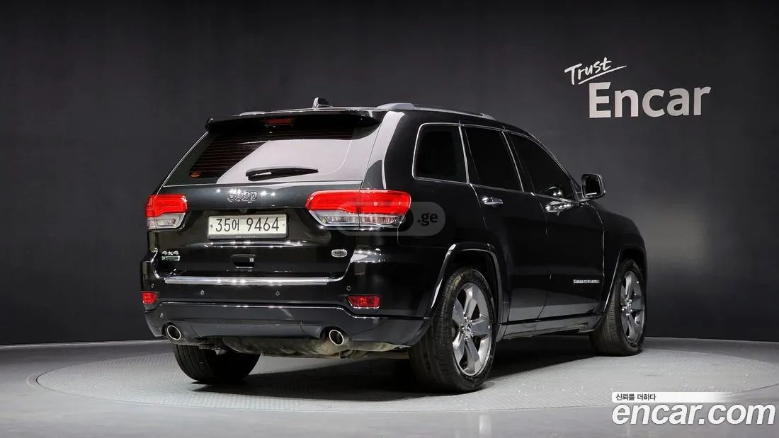 Jeep Grand Cherokee 2016 — photo 2