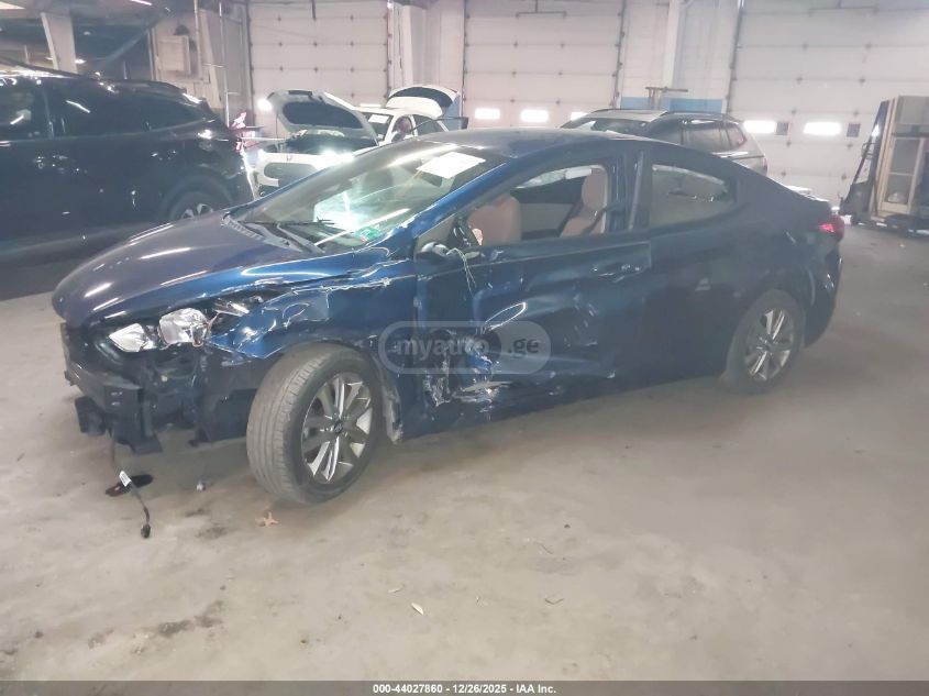 Hyundai Elantra 2015 — photo 2