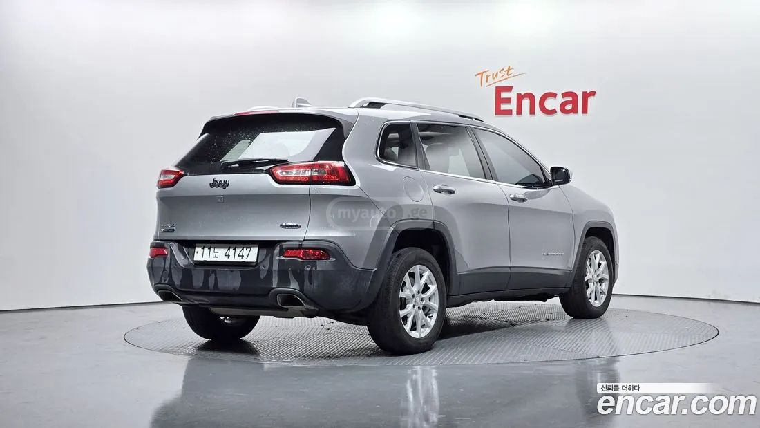Jeep Cherokee 2015 — photo 2