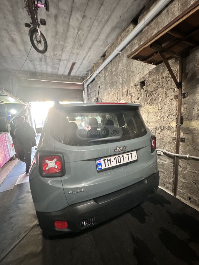 Jeep Renegade 2016 — photo 2