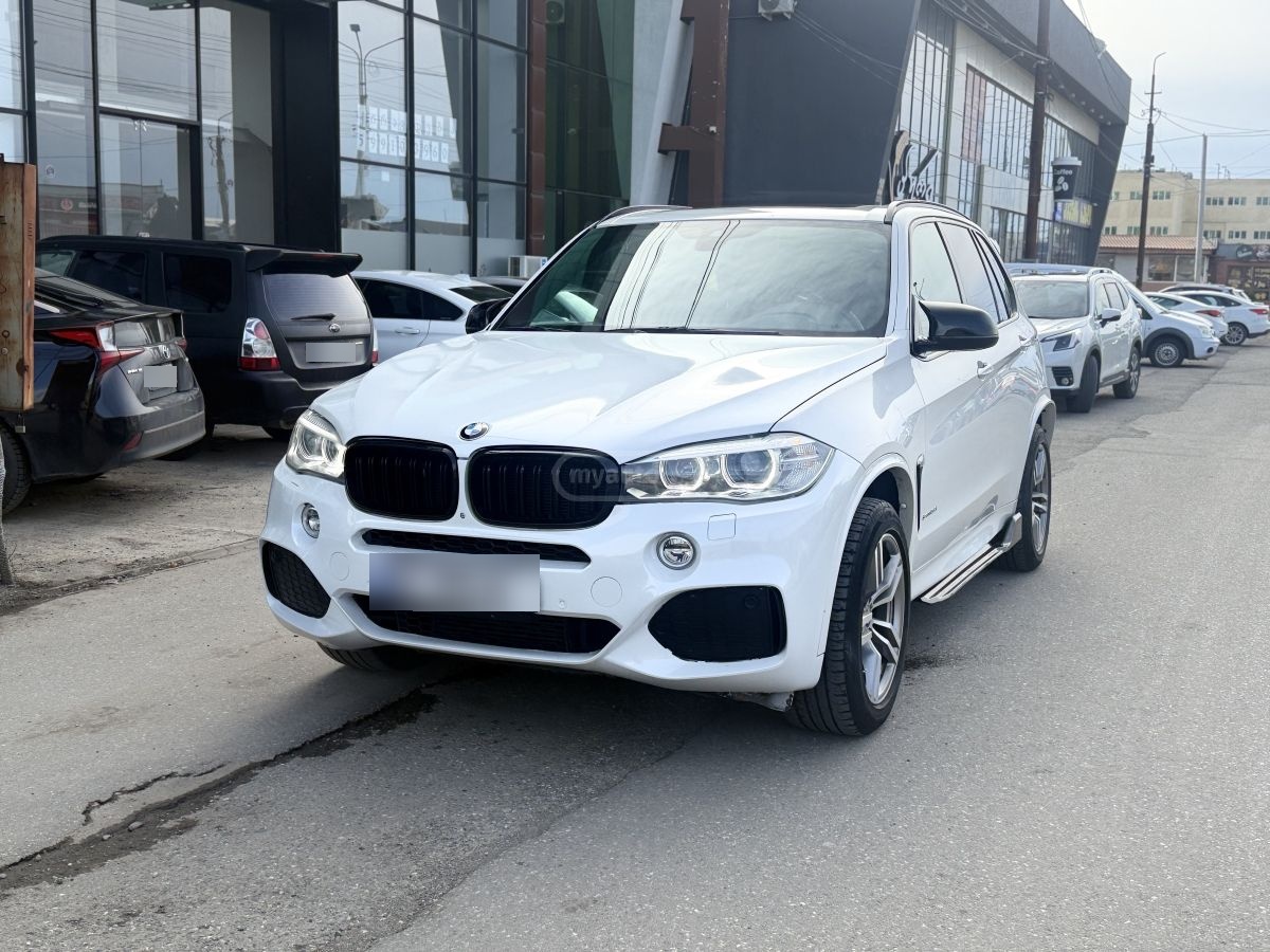 BMW X5 2014 — photo 2