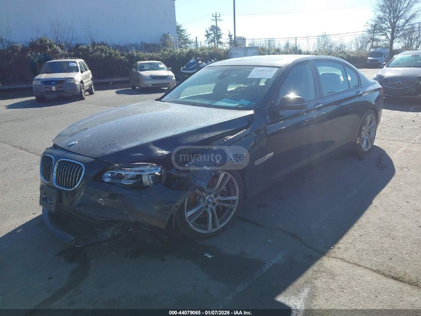 BMW 750 2014 — photo 2