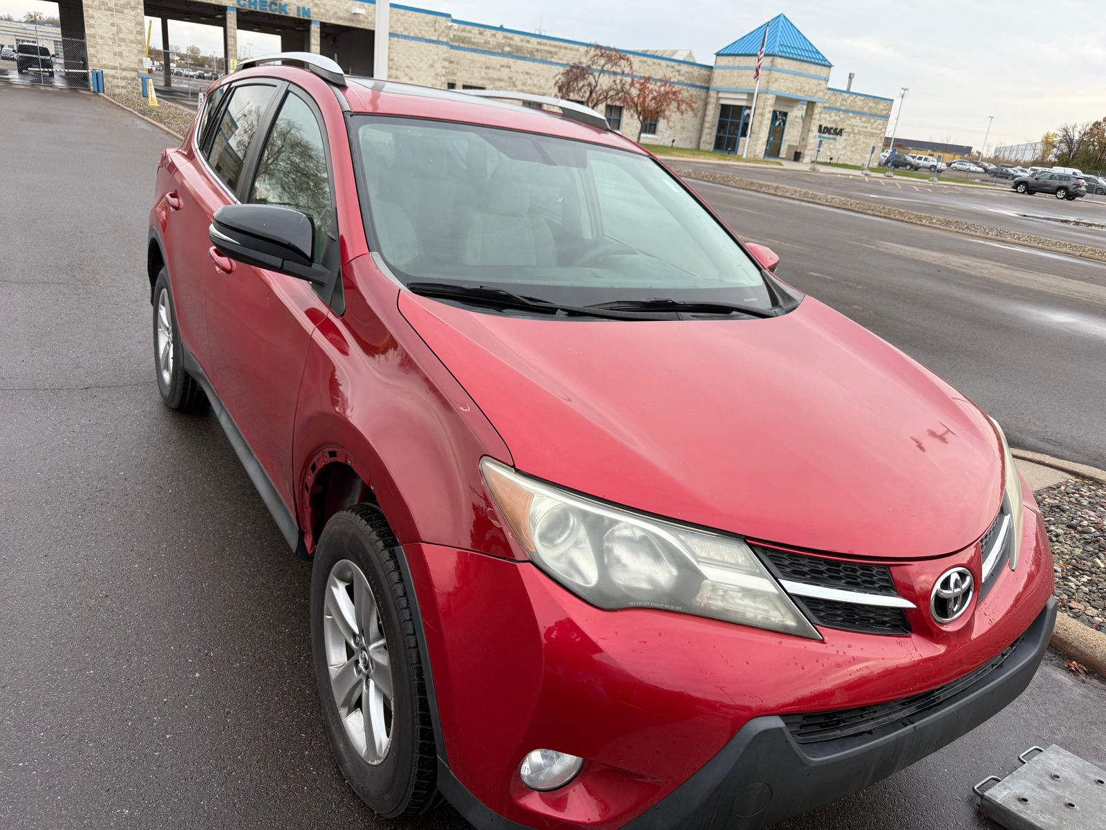 Toyota RAV4 2015 — photo 2