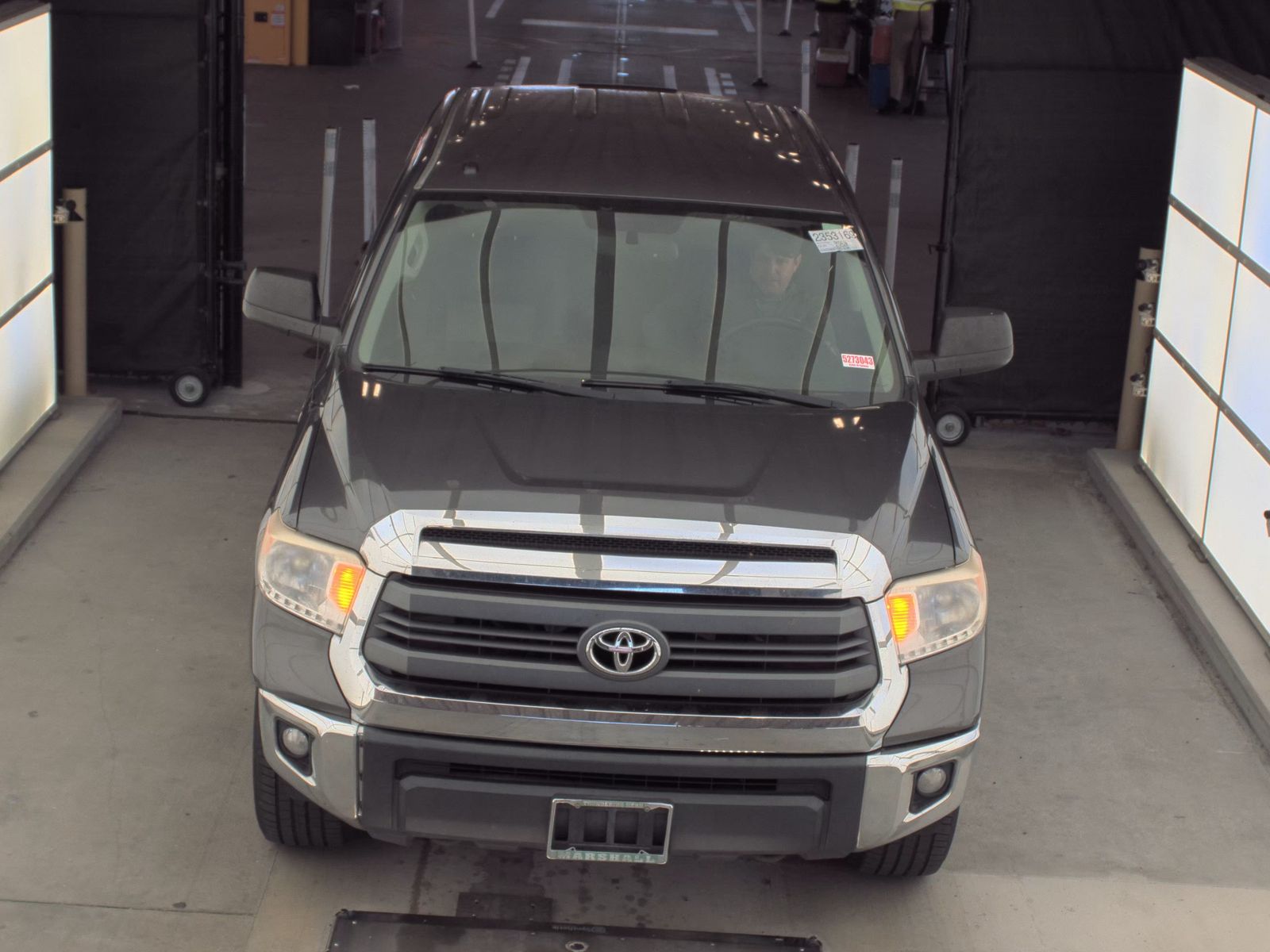 Toyota Tundra 2015 — photo 2