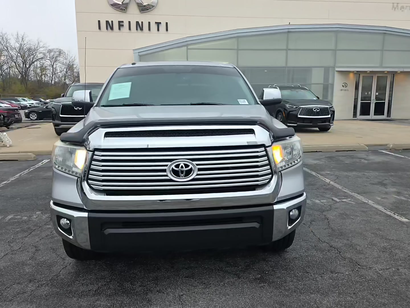 Toyota Tundra 2014 — photo 2