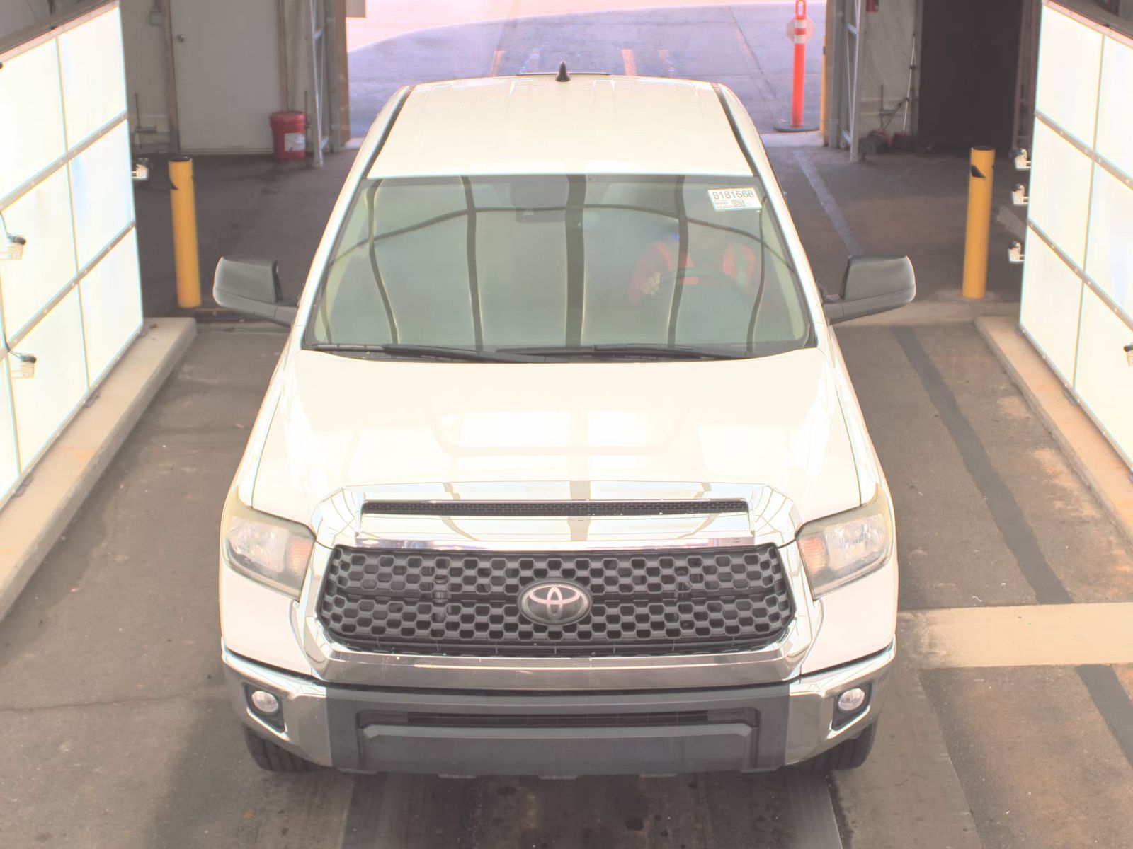 Toyota Tundra 2020 — photo 2