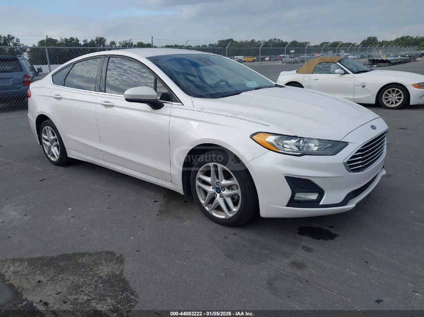 Ford Fusion 2019 — photo 2