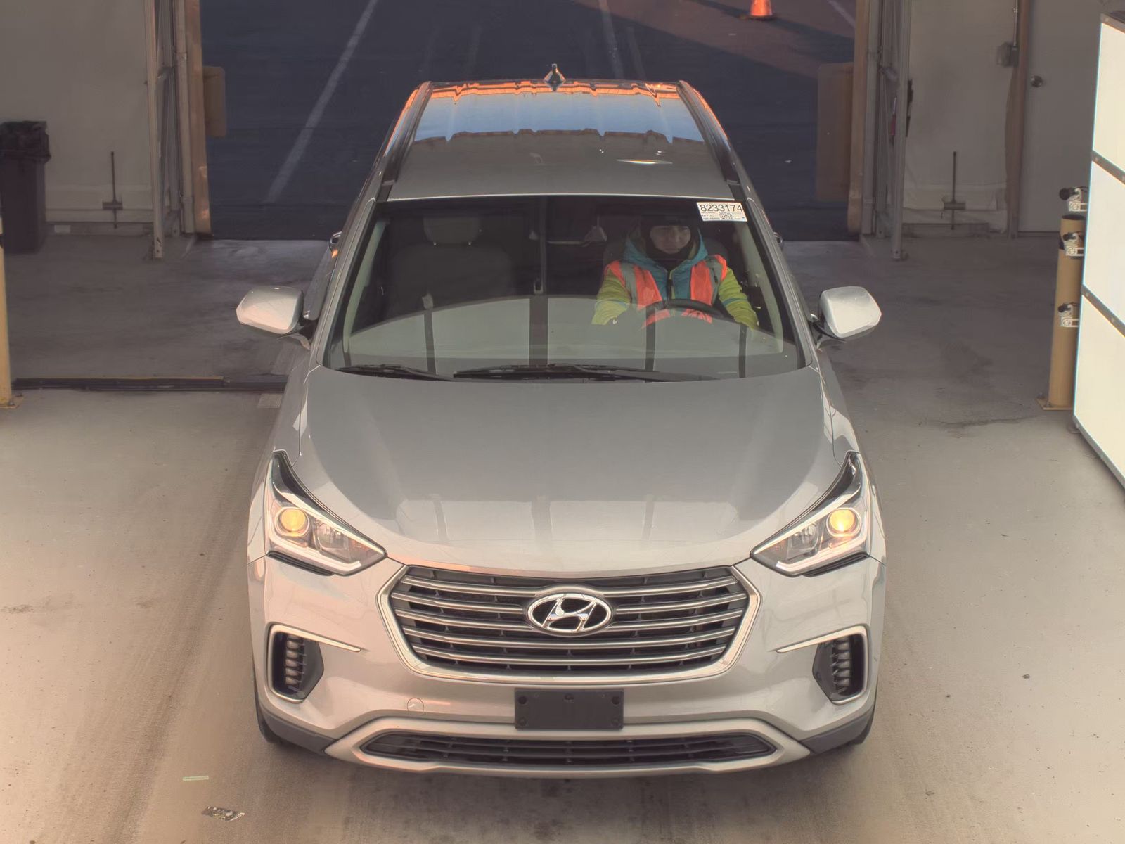 Hyundai Santa Fe 2017 — photo 2