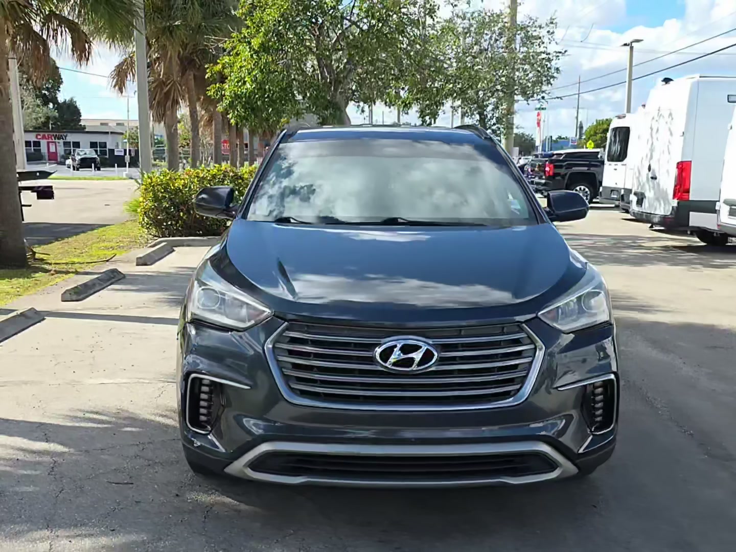 Hyundai Santa Fe 2017 — photo 2