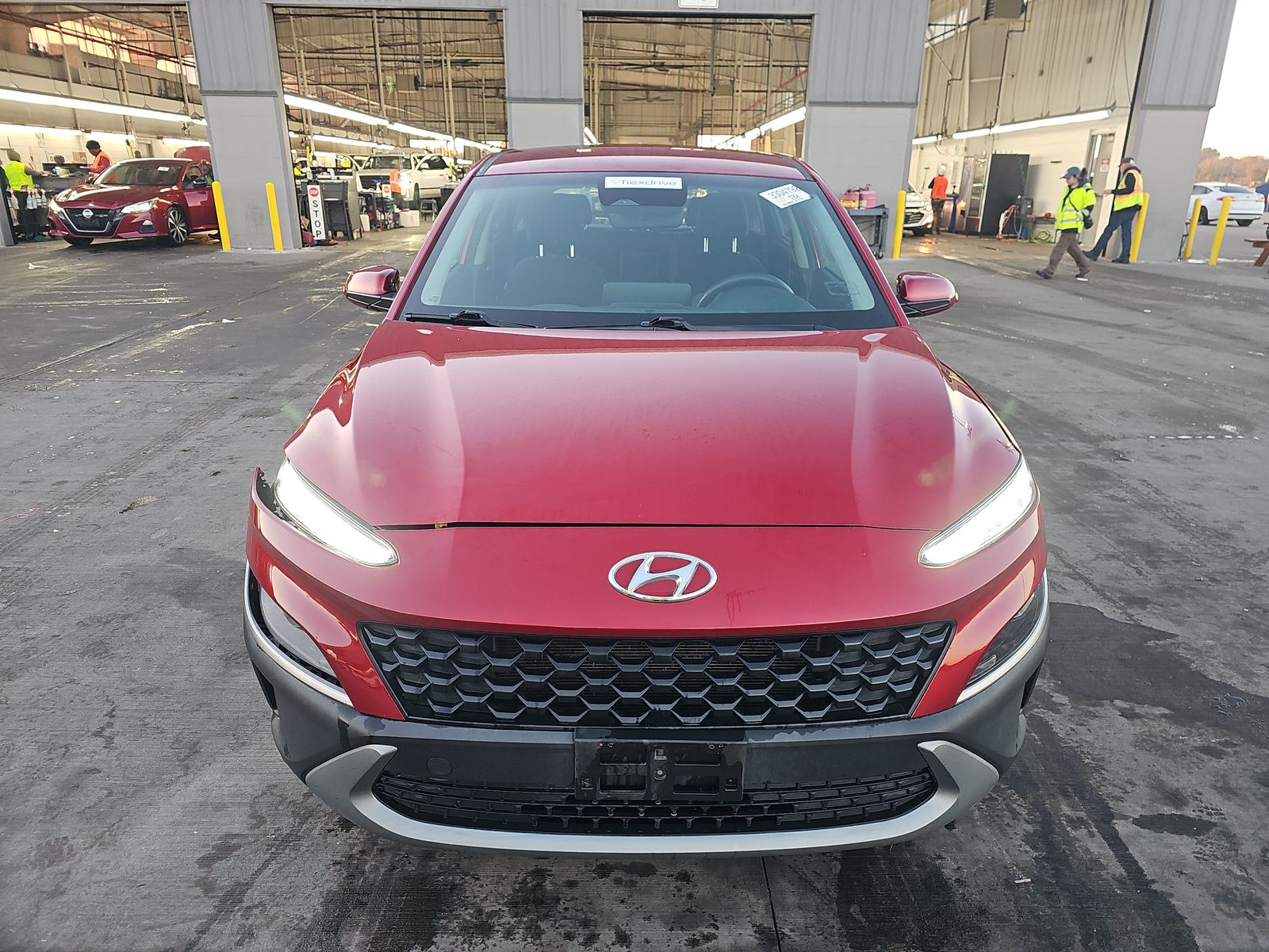 Hyundai Kona 2023 — photo 2
