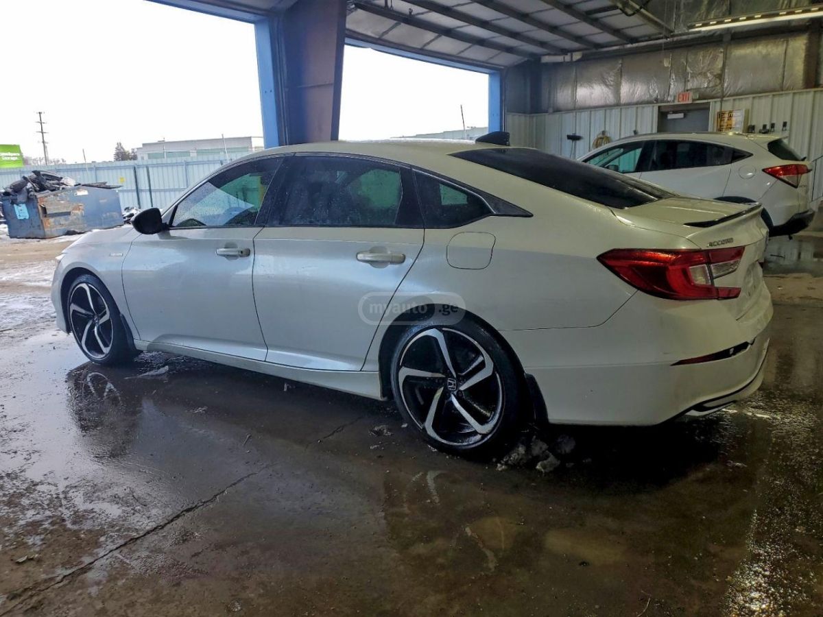 Honda Accord 2022 — photo 2