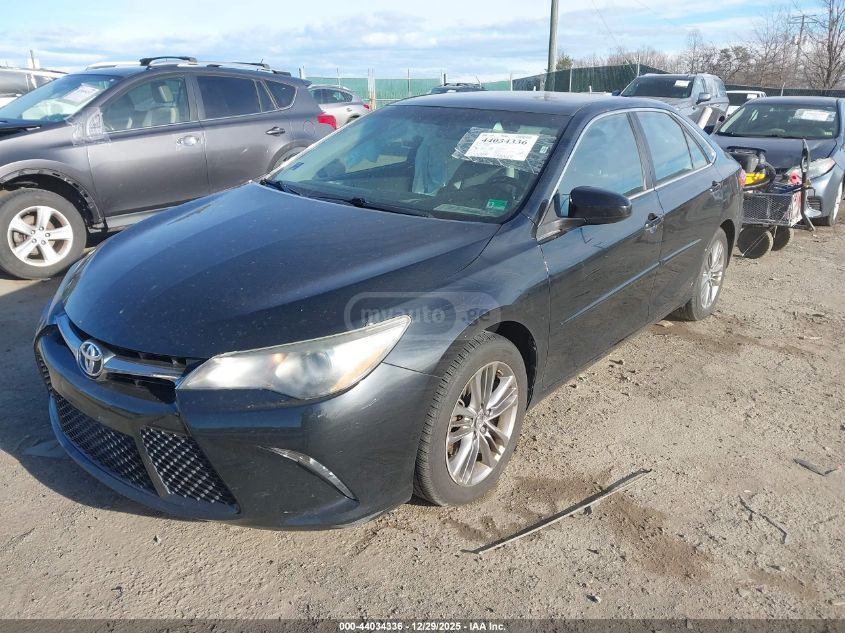 Toyota Camry 2017 — photo 2