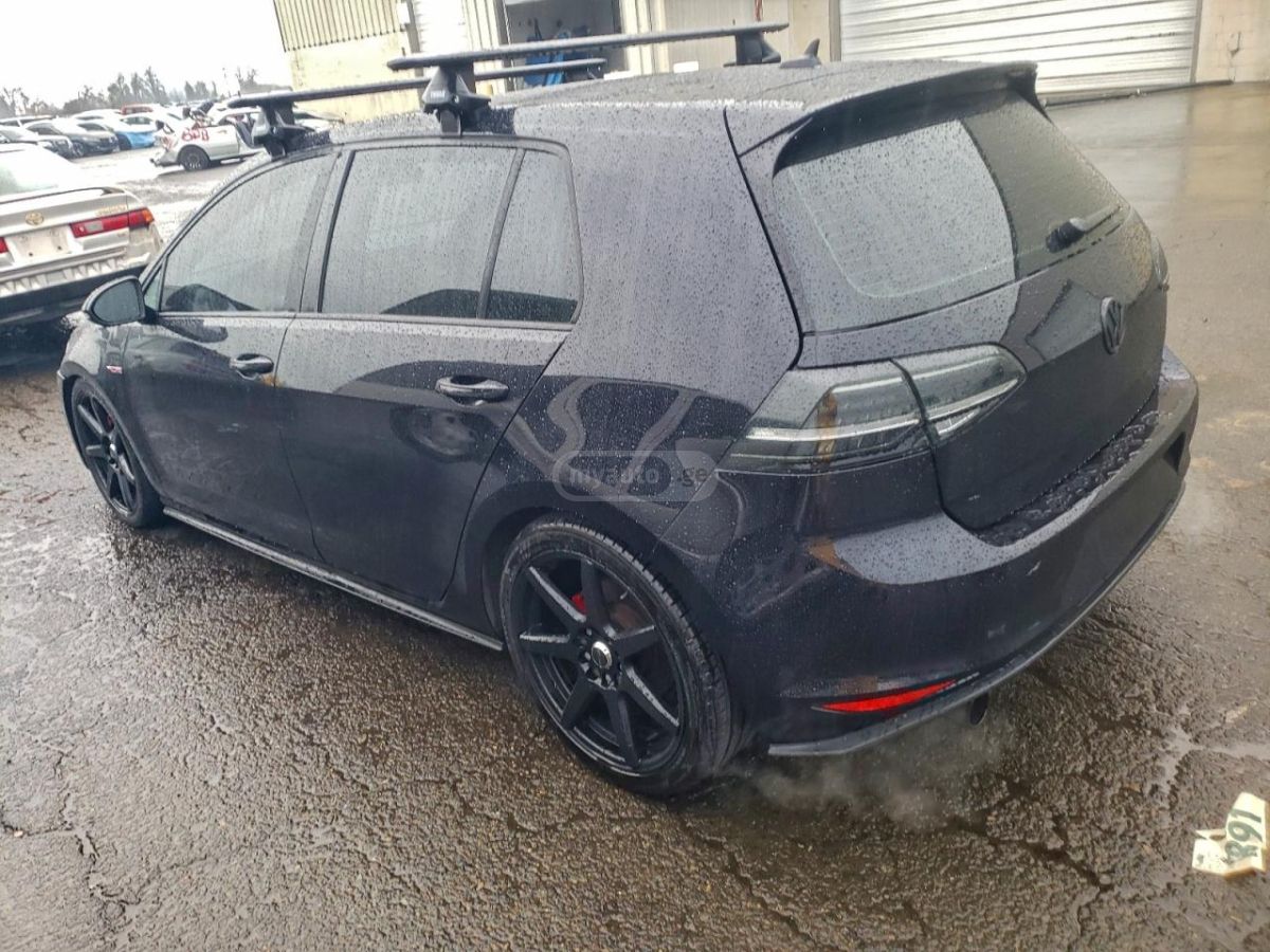 Volkswagen GTI 2016 — photo 2