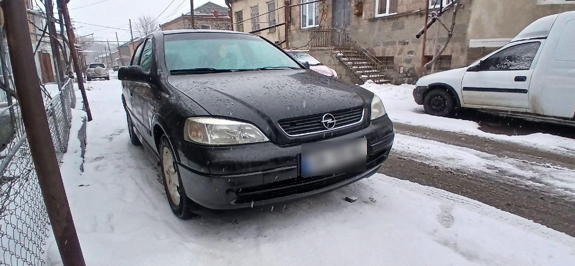 Opel Astra 2000 — photo 2