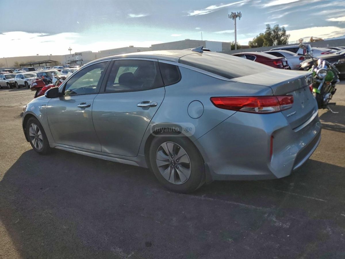Kia Optima 2018 — photo 2