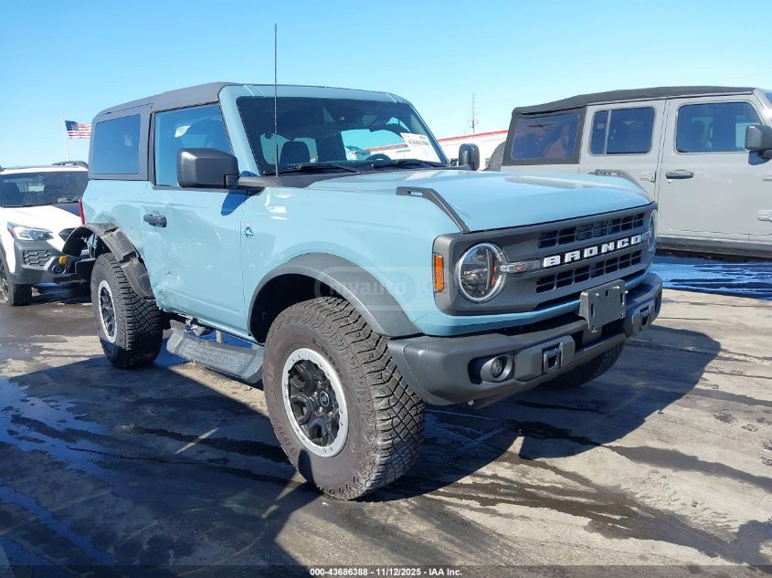 Ford Bronco 2023 — photo 2