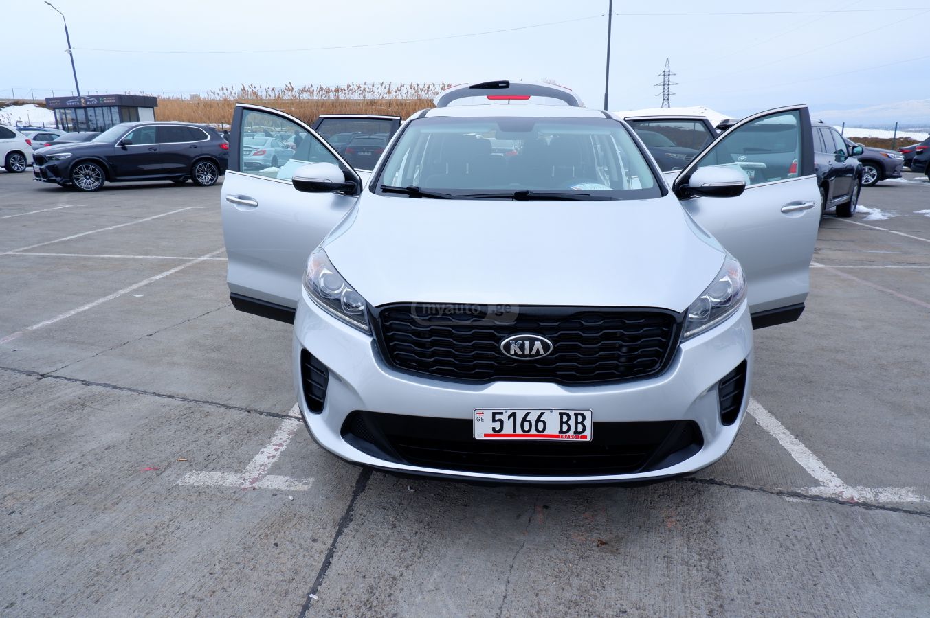 Kia Sorento 2019 — photo 2