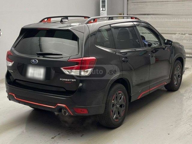 Subaru Forester 2021 — photo 2