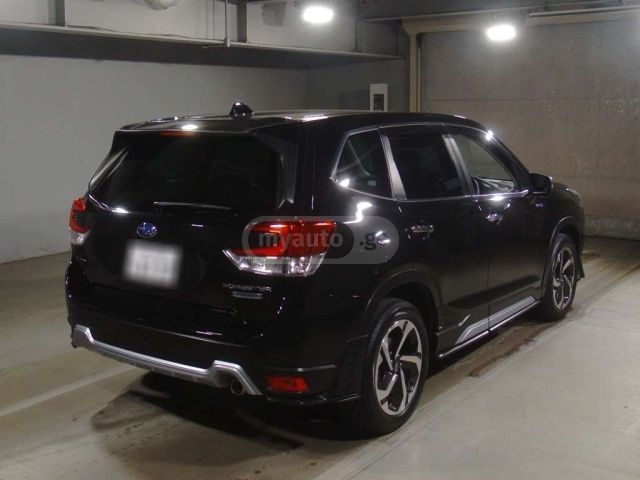 Subaru Forester 2021 — photo 2