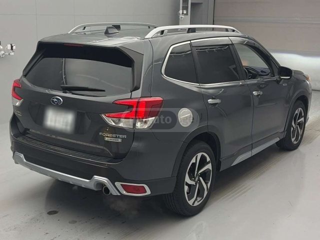 Subaru Forester 2021 — photo 2
