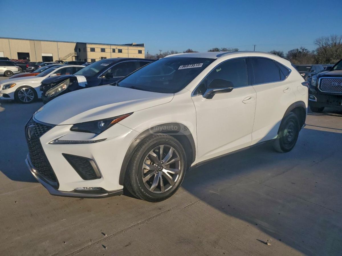 Lexus NX 300