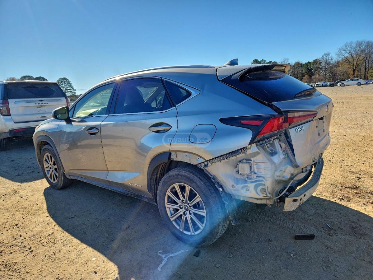 Lexus NX 200 2020 — photo 2