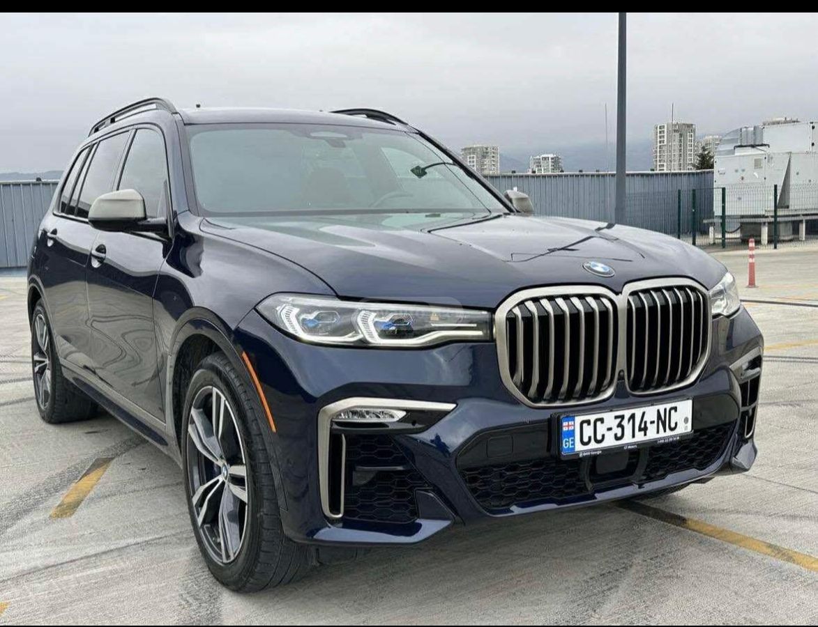 BMW X5 2021 — photo 2