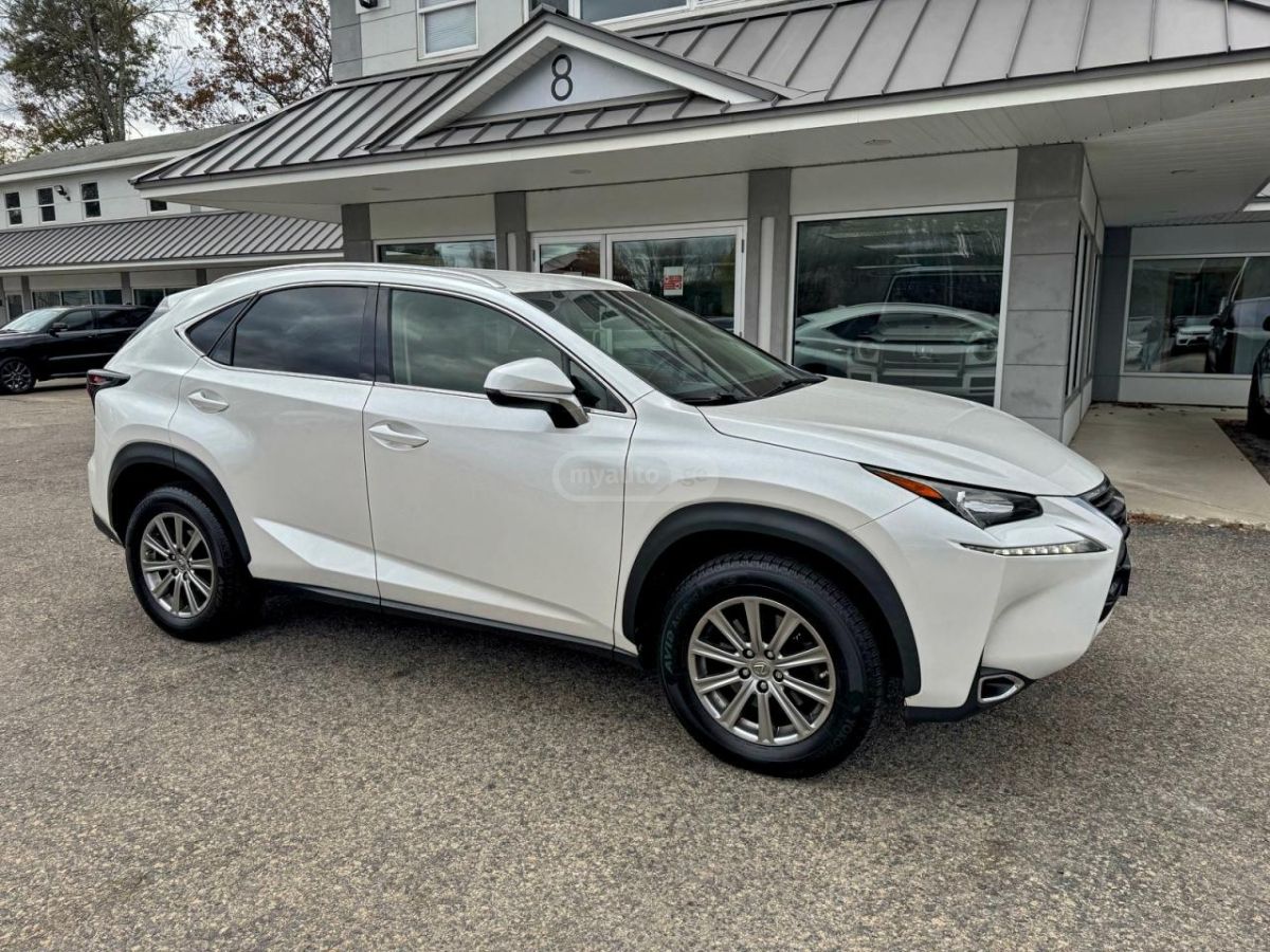 Lexus NX 200
