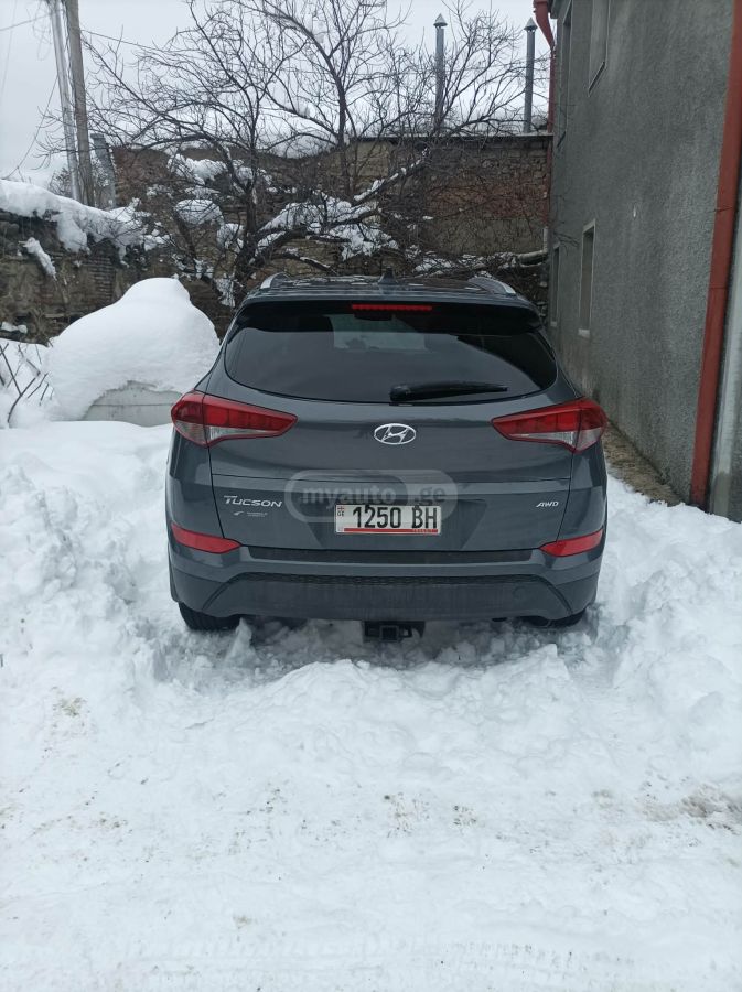 Hyundai Tucson 2019 — photo 2