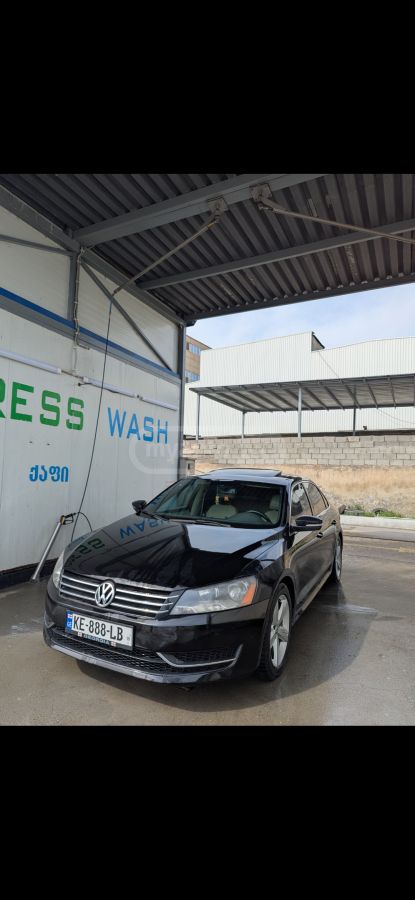 Volkswagen Passat 2012 — photo 2