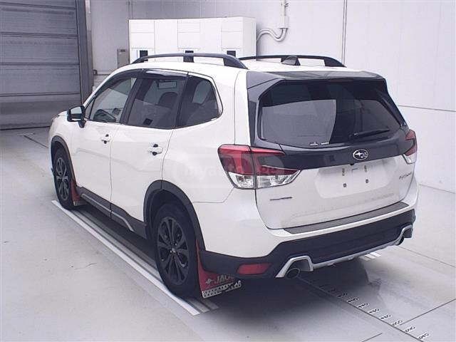 Subaru Forester 2021 — photo 2