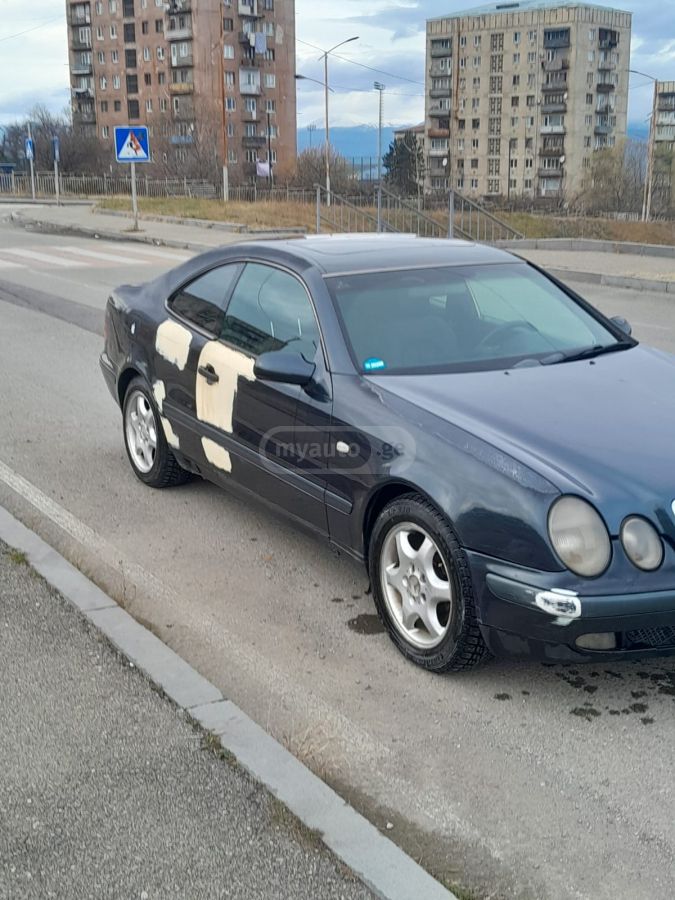 Mercedes-Benz CLK 200 1998 — photo 2