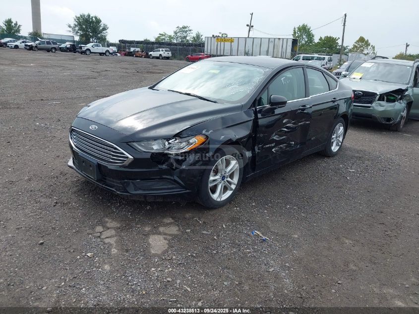 Ford Fusion 2018 — photo 2
