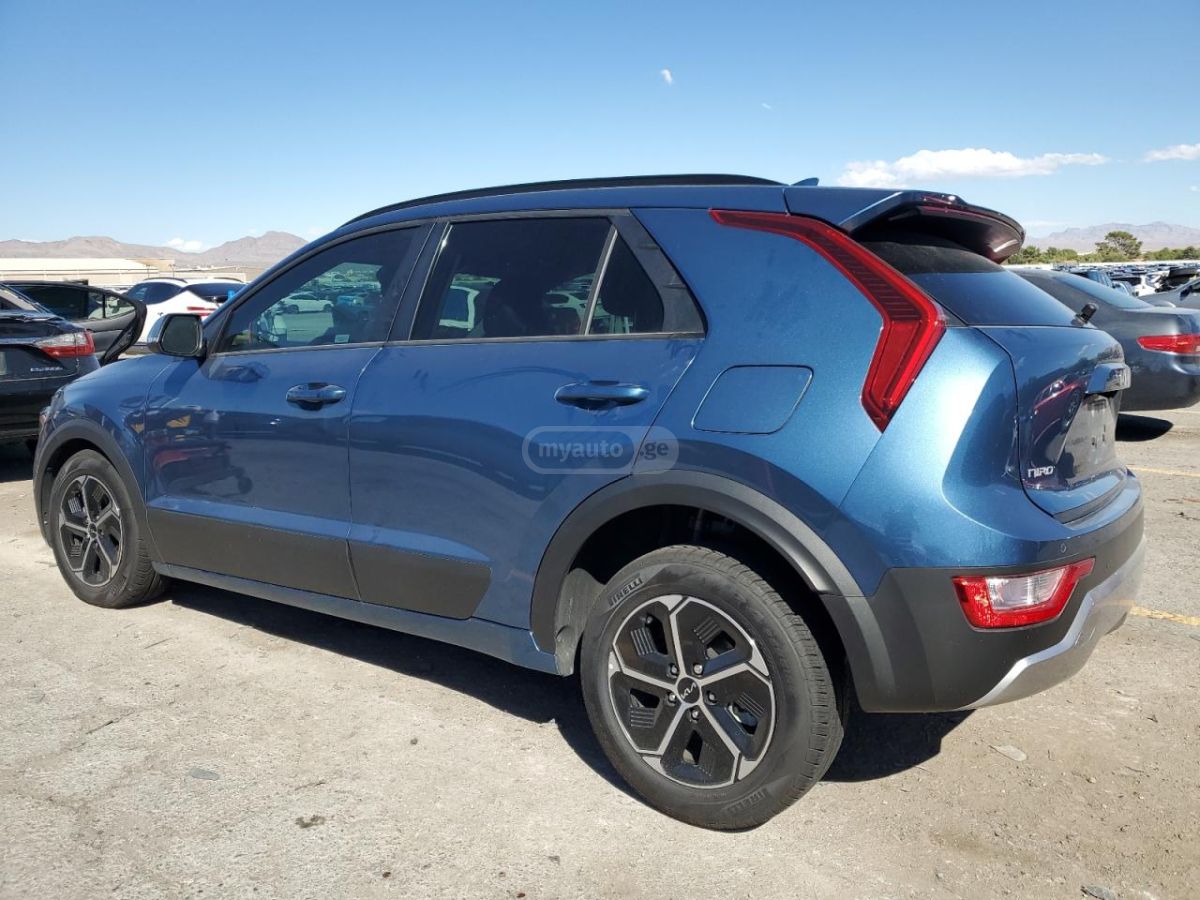 Kia Niro 2024 — photo 2