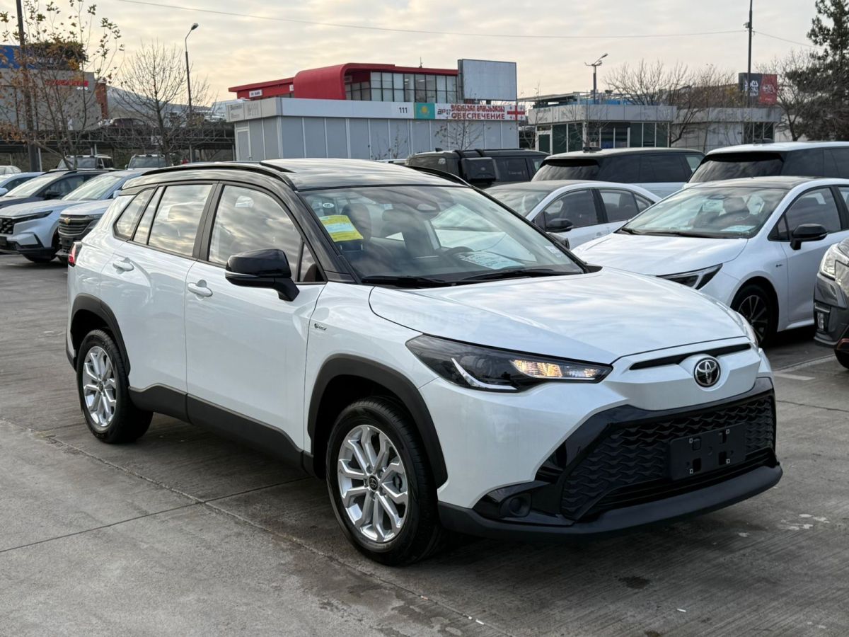 Toyota Corolla Cross 2025 — photo 2
