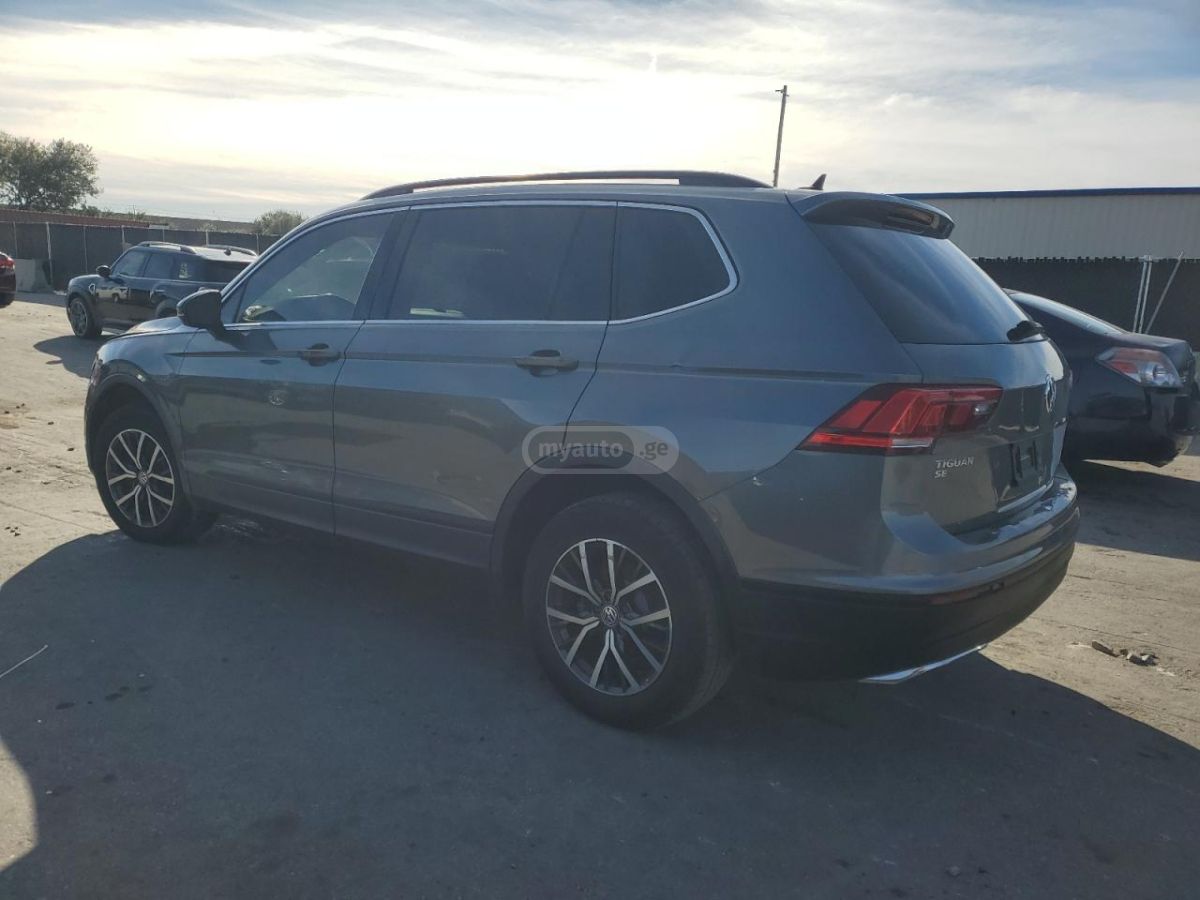 Volkswagen Tiguan 2019 — photo 2