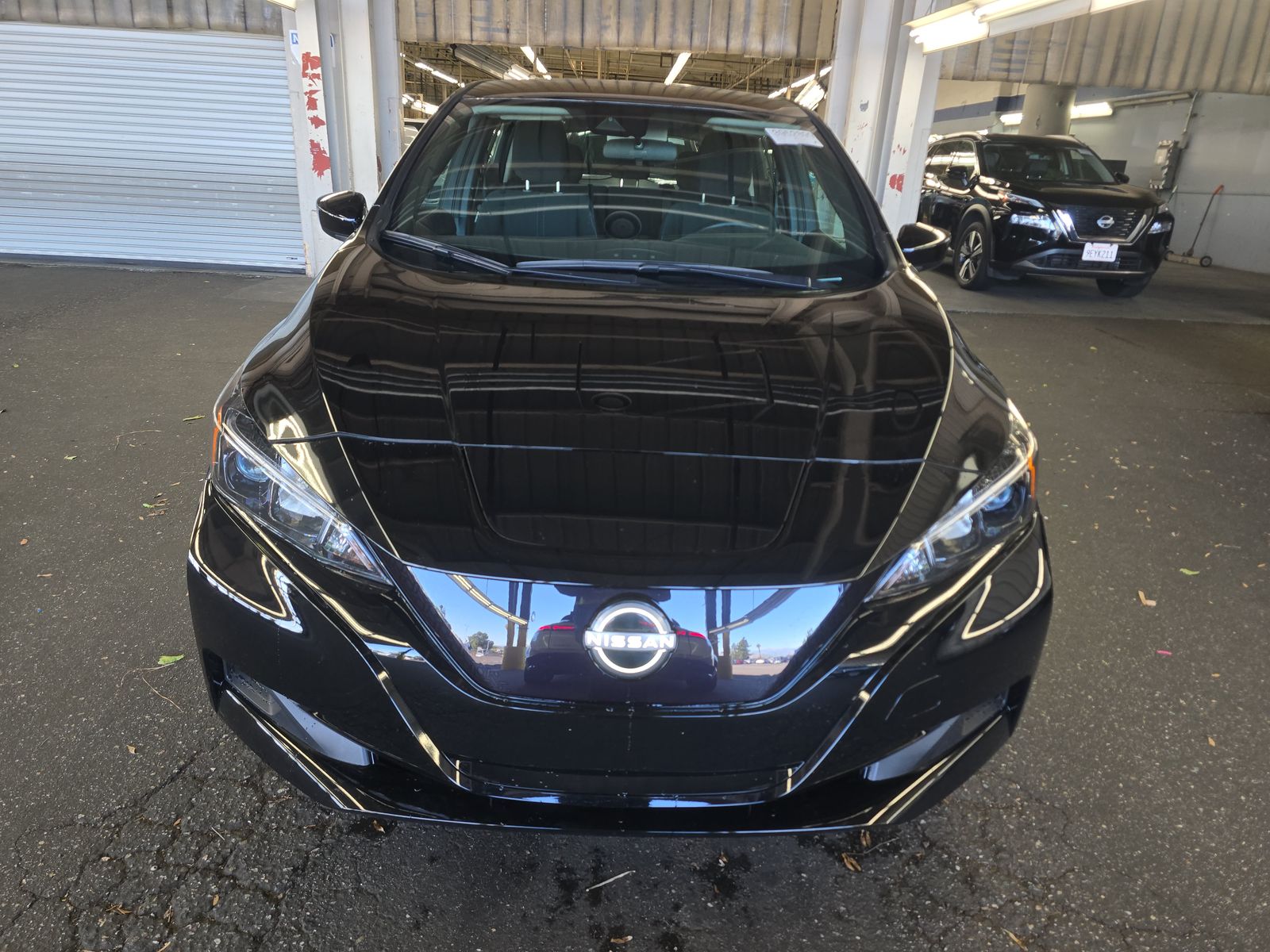 Nissan Leaf 2024 — photo 2