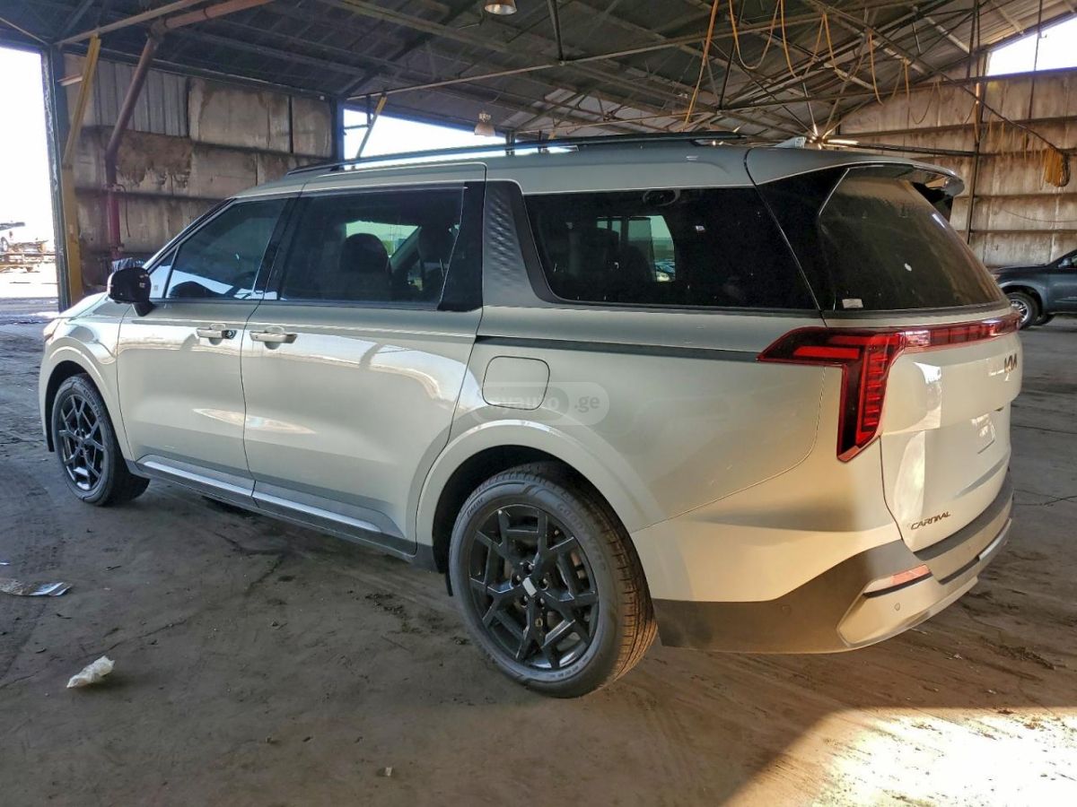 Kia Carnival 2026 — photo 2