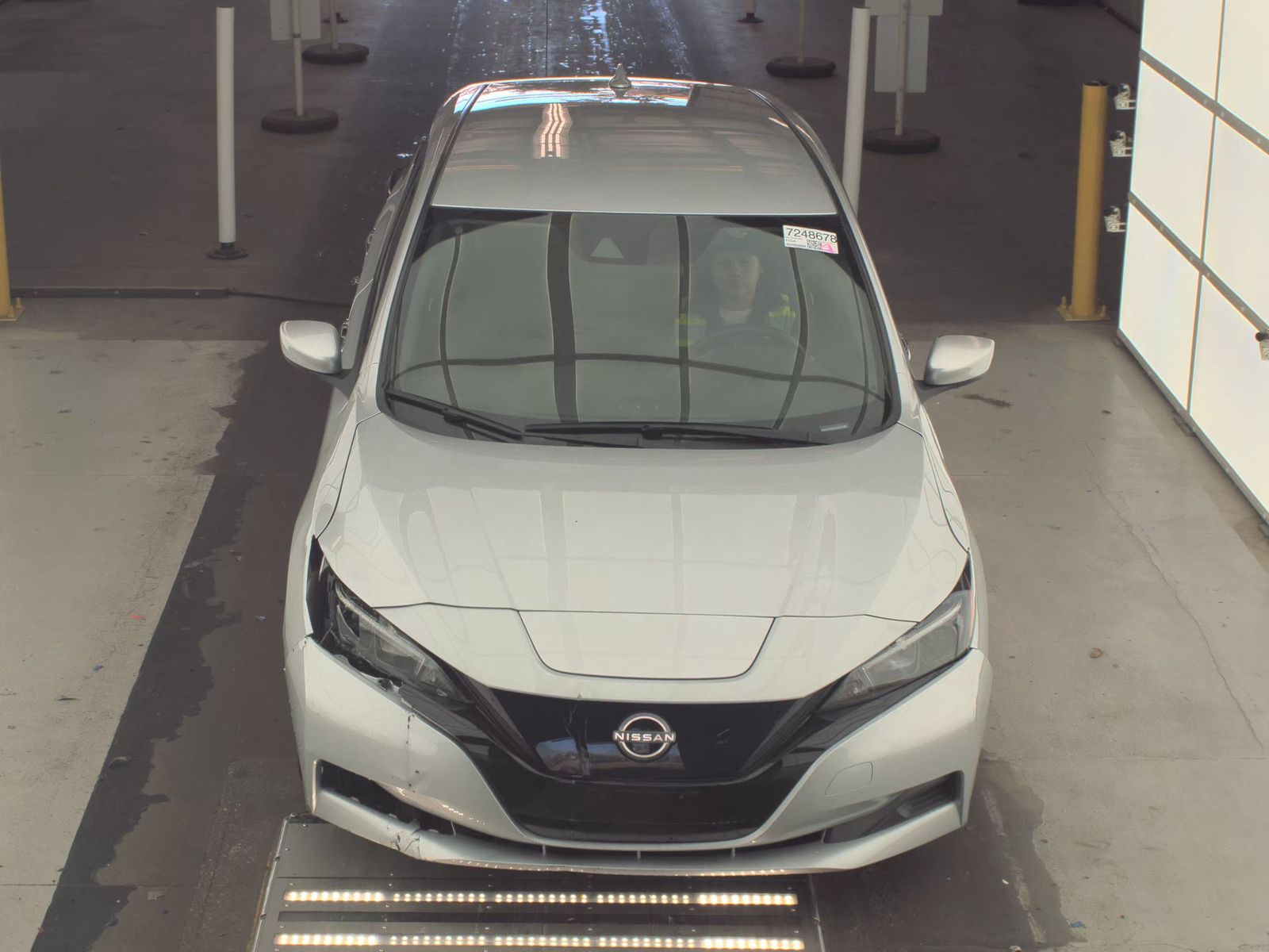 Nissan Leaf 2023 — photo 2