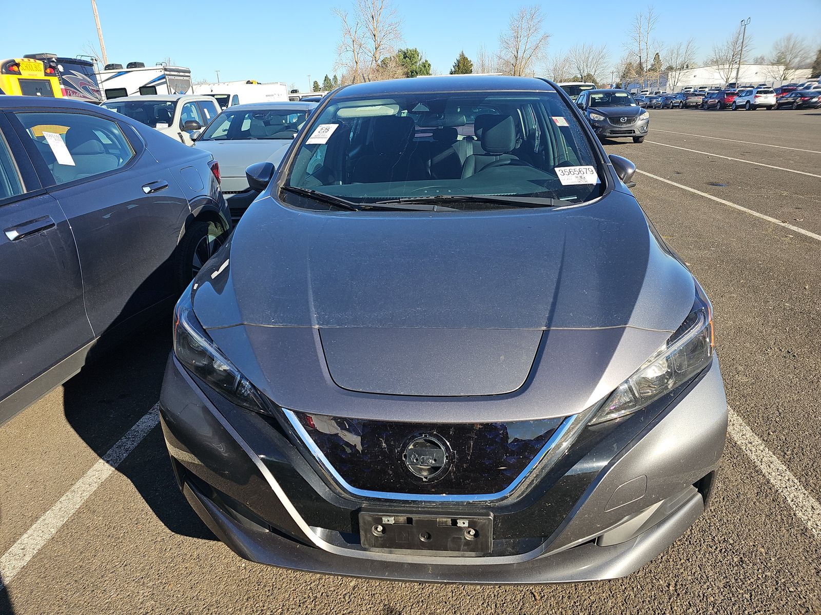 Nissan Leaf 2022 — photo 2