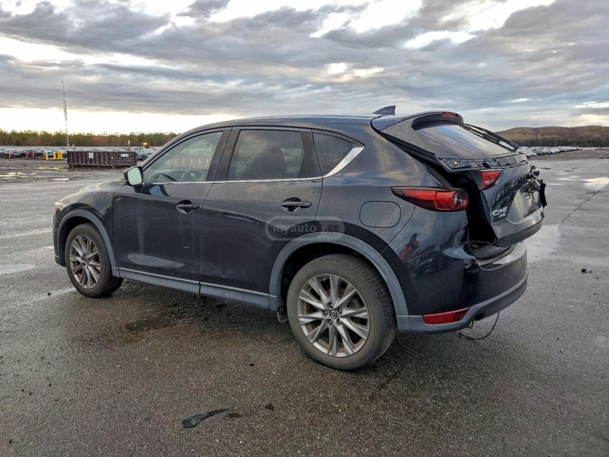 Mazda CX-5 2019 — photo 2