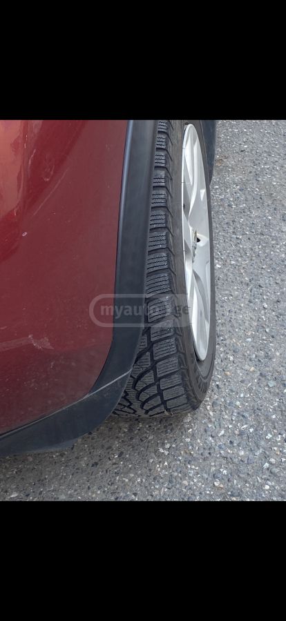 Nissan Juke 2012 — photo 2