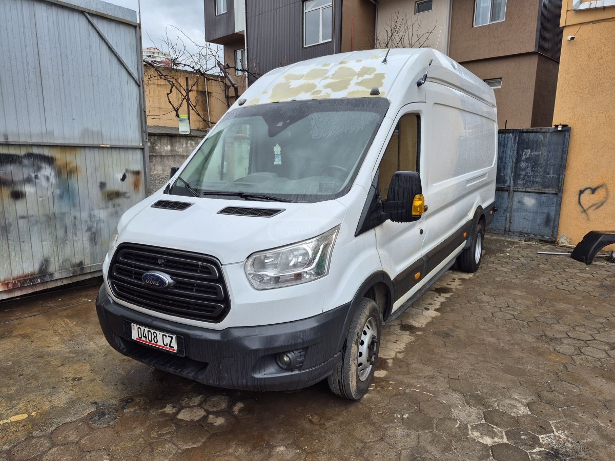 Ford Transit 2015 — photo 2
