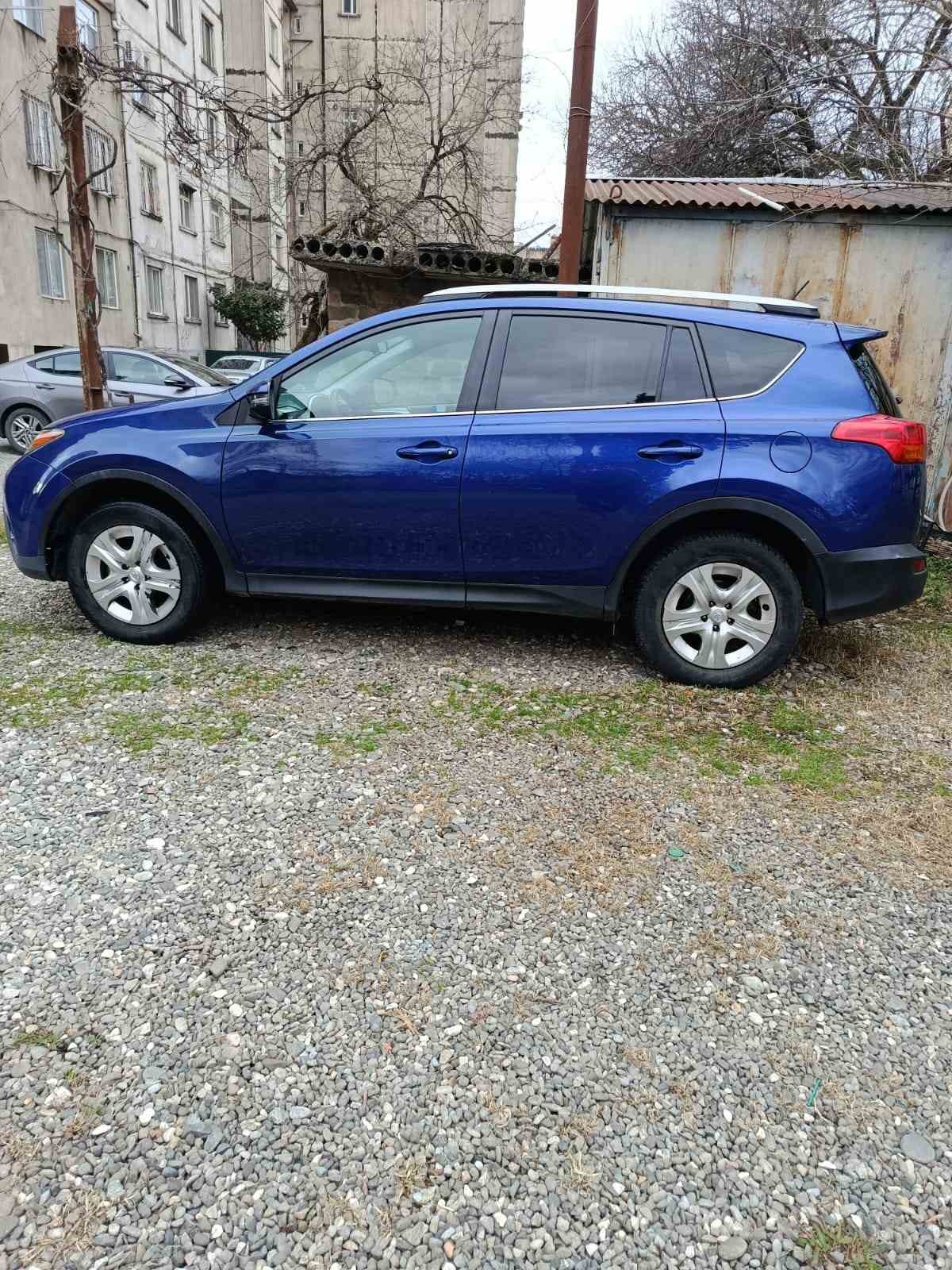 Toyota RAV4 2014 — photo 2