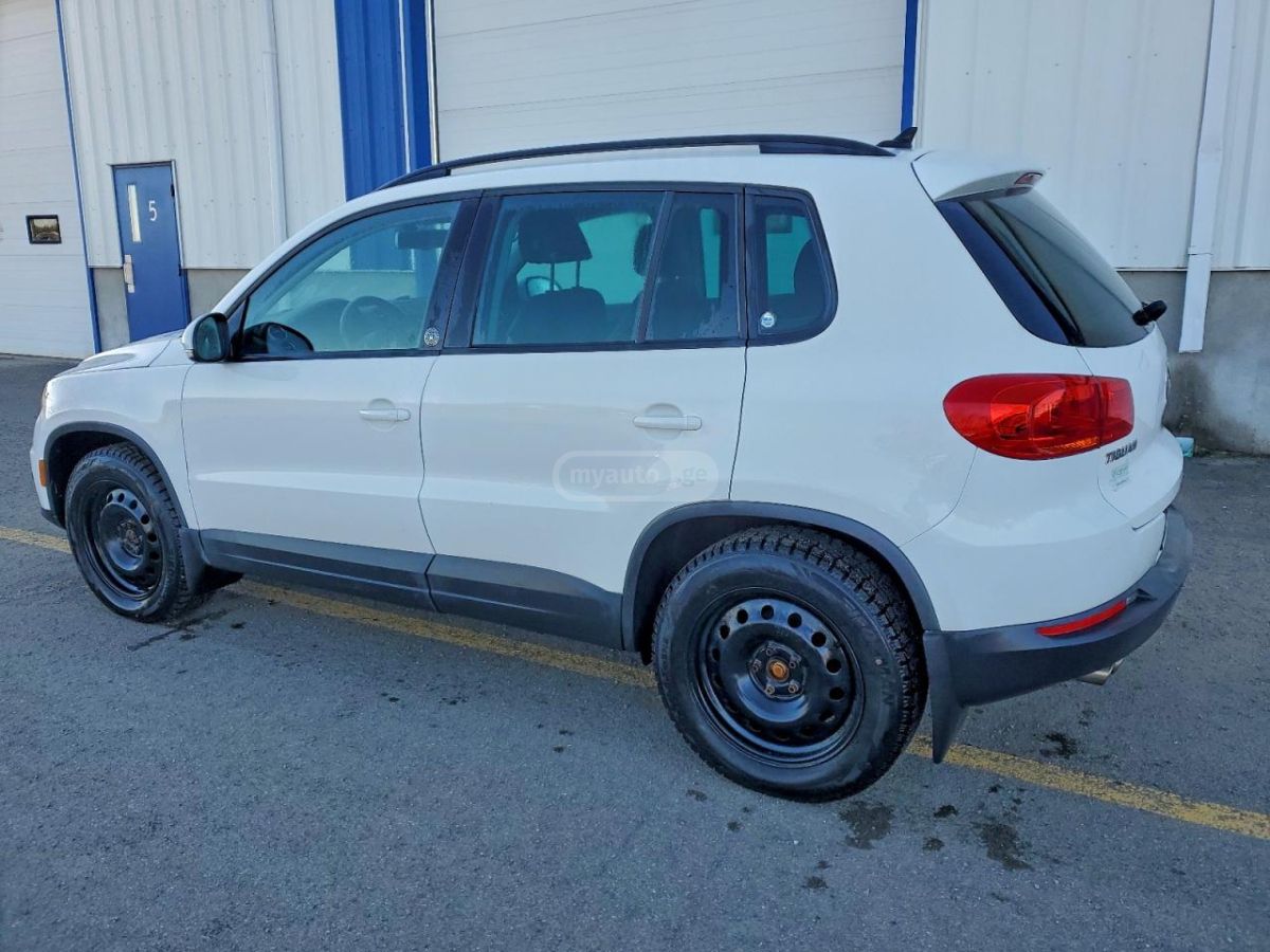 Volkswagen Tiguan 2017 — photo 2