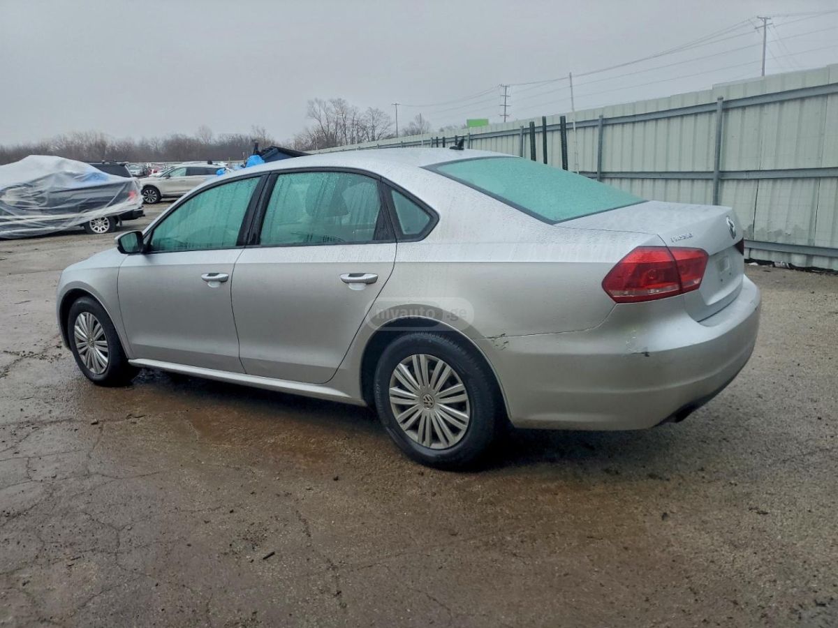Volkswagen Passat 2015 — photo 2