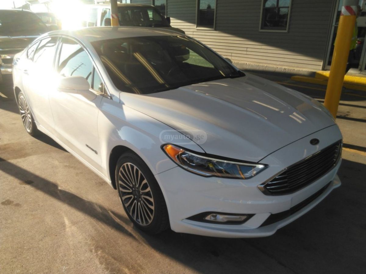 Ford Fusion 2018 — photo 2