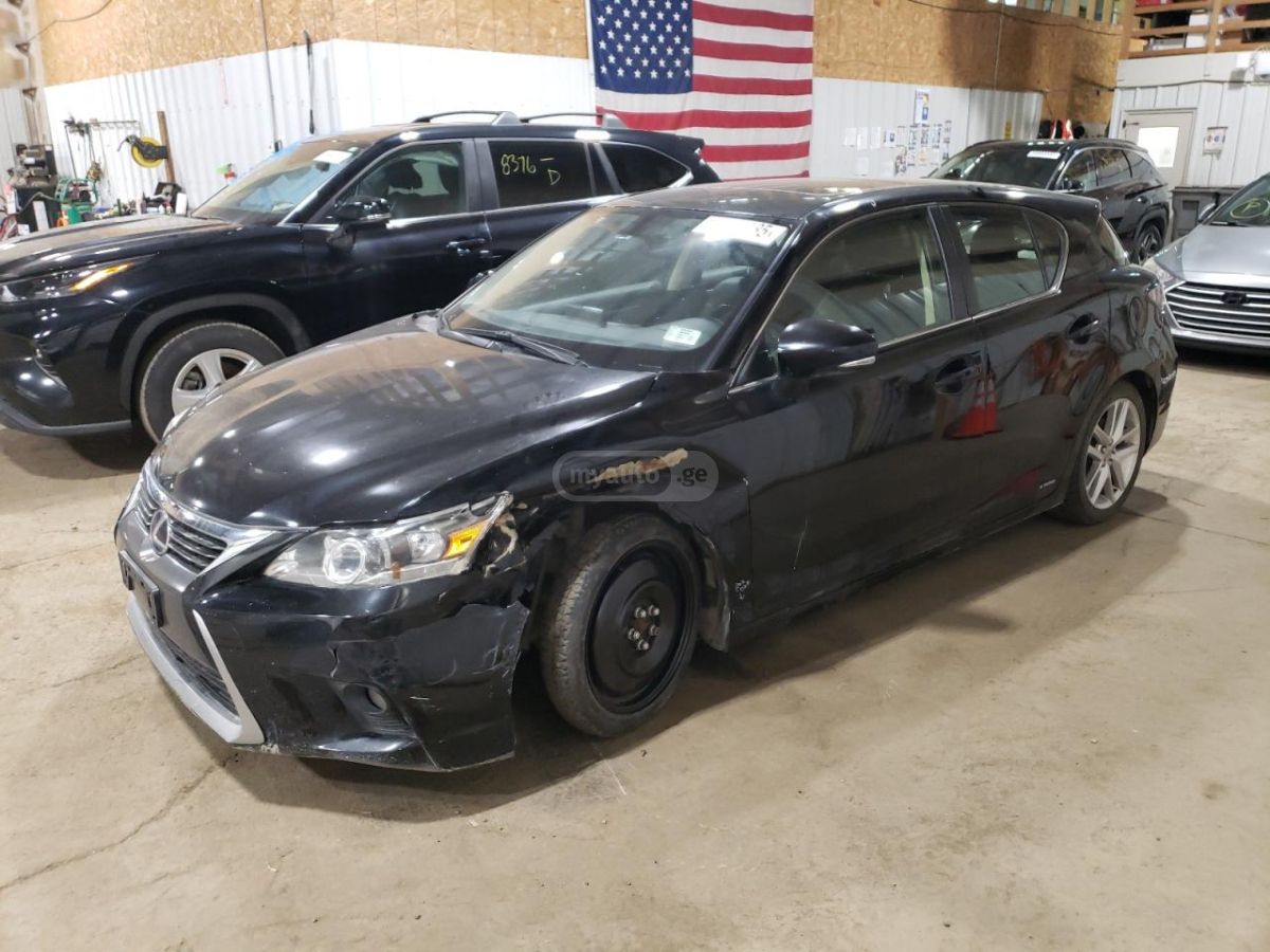 Lexus CT 200 h
