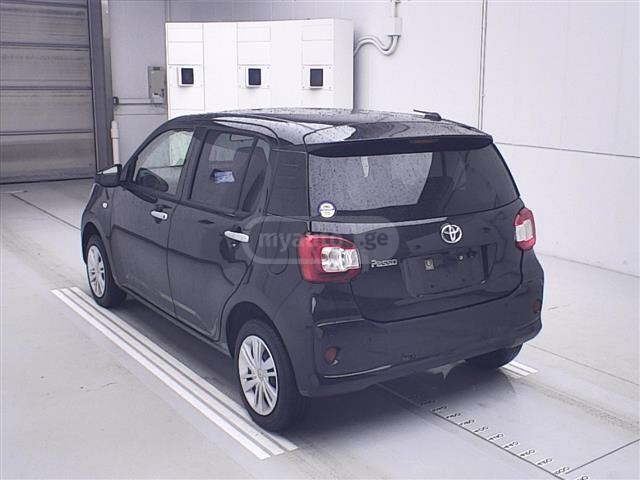 Toyota Passo 2021 — photo 2