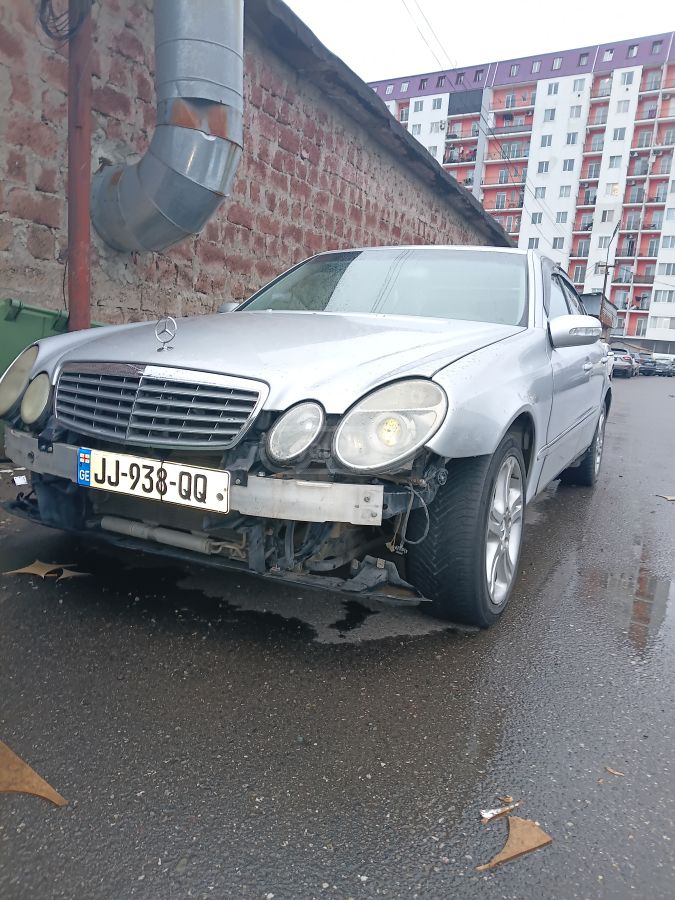 Mercedes-Benz E 350
